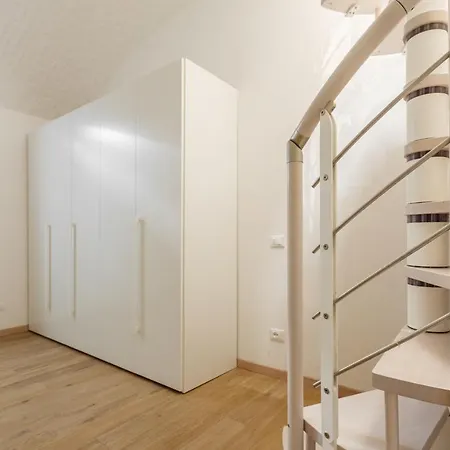 Kramer Homes Apartment *